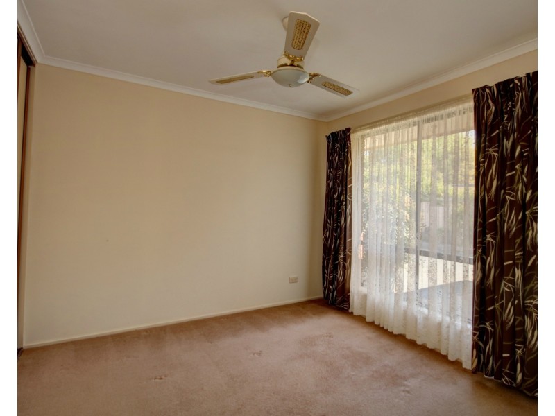 4/9 Victoria Street, Rochester VIC 3561