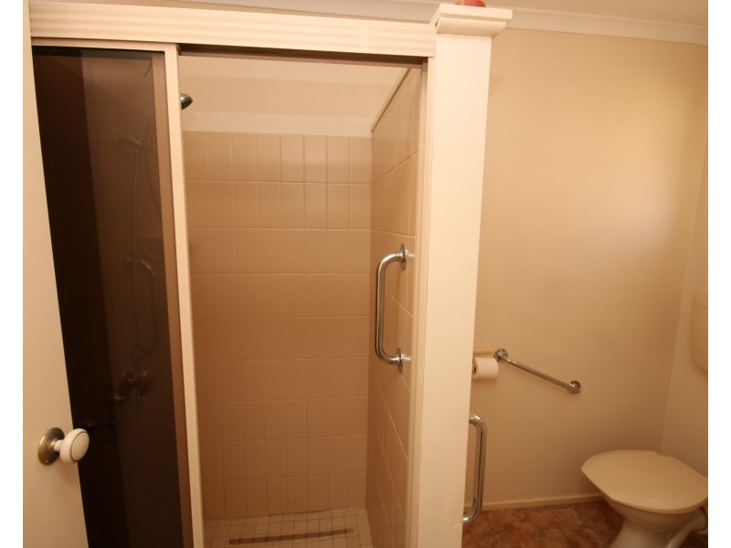 4/9 Victoria Street, Rochester VIC 3561