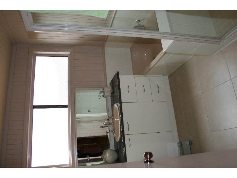 11 Victoria Street, Rochester VIC 3561