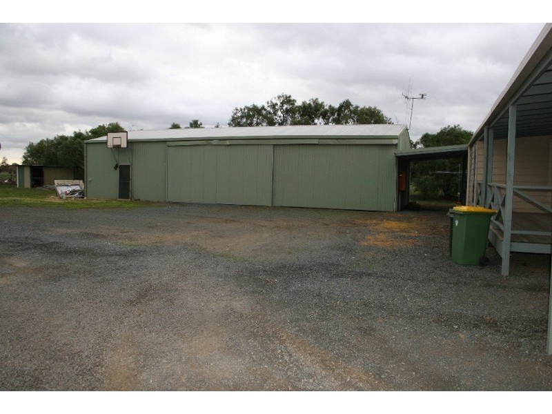 6533 Northern HigHighway, Rochester VIC 3561