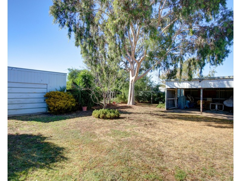 53 Victoria Street, Rochester VIC 3561