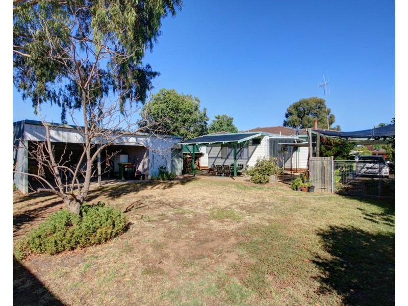 53 Victoria Street, Rochester VIC 3561