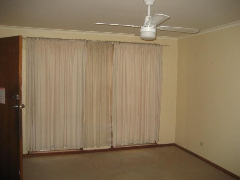 8 Johnson Street, Rochester VIC 3561