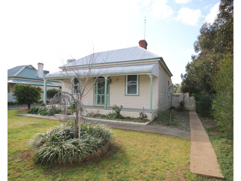 46 McKenzie Street, Rochester VIC 3561