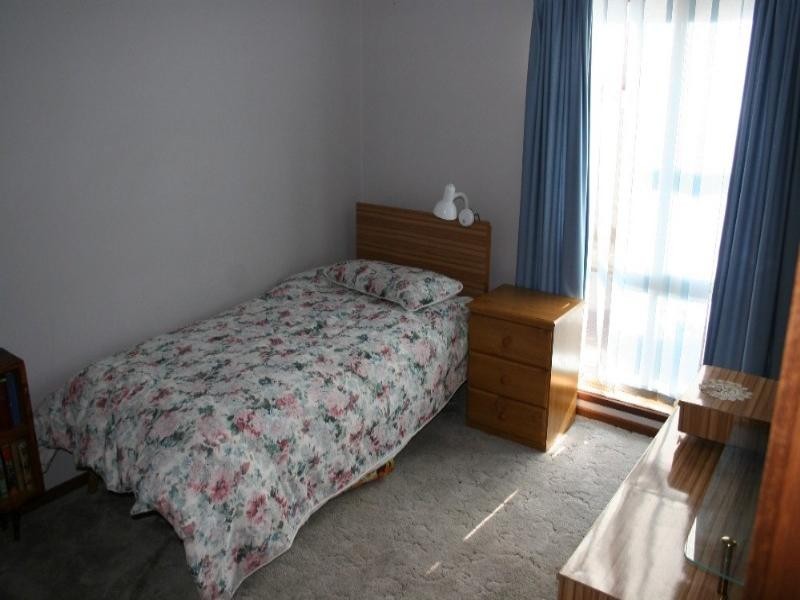 9 Phillip Street, Rochester VIC 3561