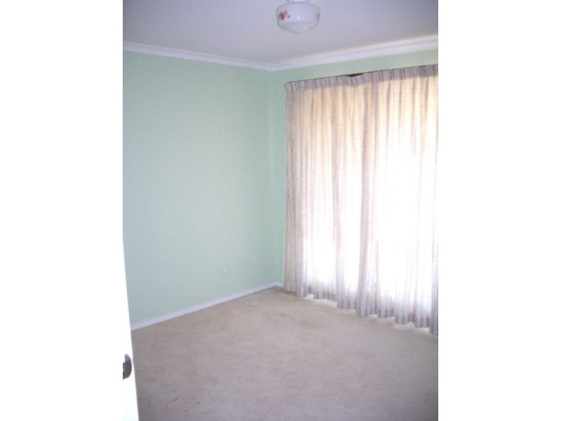 1/24 Hopetoun Street, Rochester VIC 3561