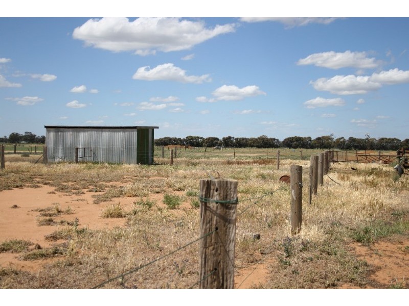 432 Fosters Road, Rochester VIC 3561