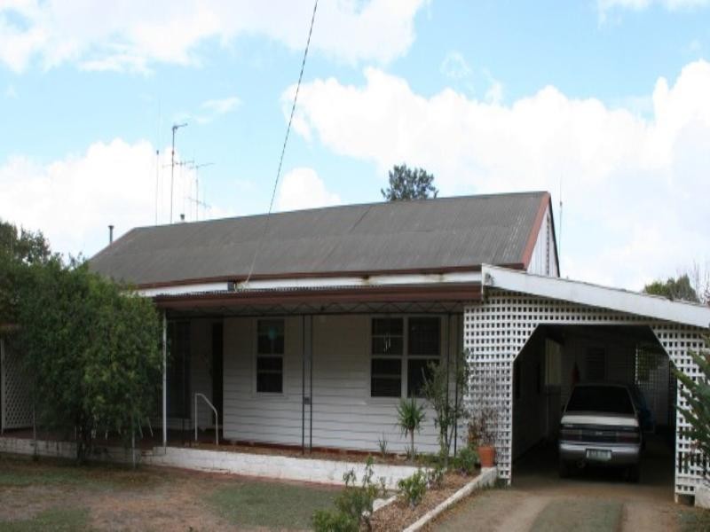 25 Edward Street, Rochester VIC 3561
