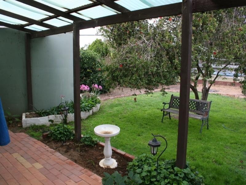 25 Edward Street, Rochester VIC 3561