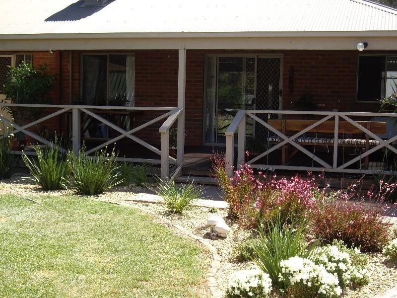 41 Baynes Street, Rochester VIC 3561