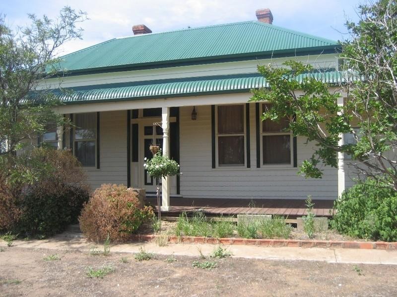 222 Moore Road, Kooreh VIC 3478