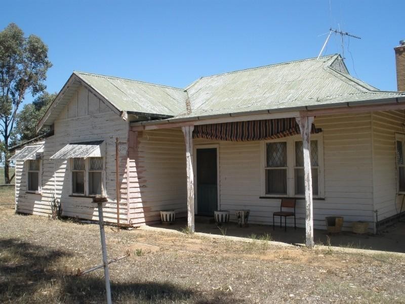 1660 Lowrie Road, Bamawm Extension VIC 3561