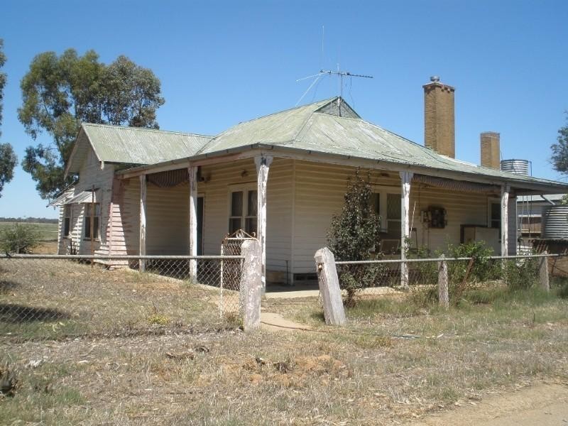 1660 Lowrie Road, Bamawm Extension VIC 3561