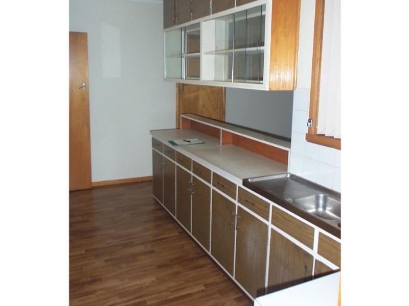 76 High Street, Rochester VIC 3561