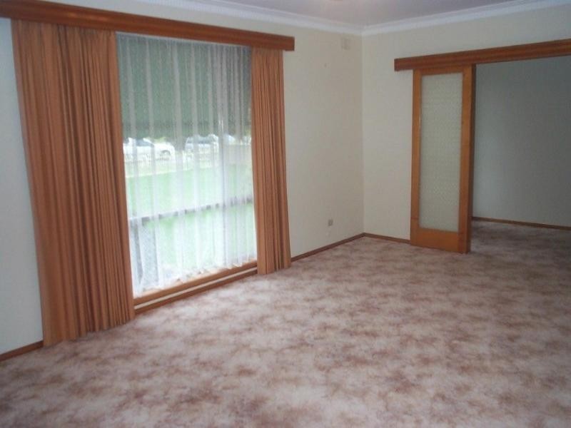 76 High Street, Rochester VIC 3561