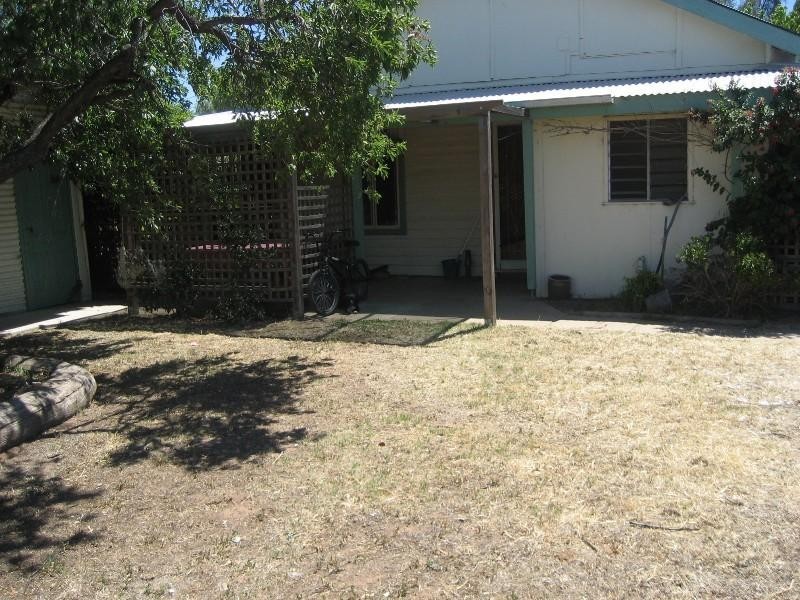 39 Edward Street, Rochester VIC 3561