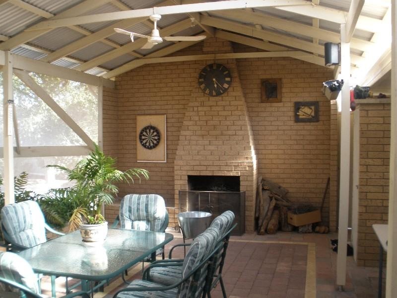 65 Northcote Street, Rochester VIC 3561