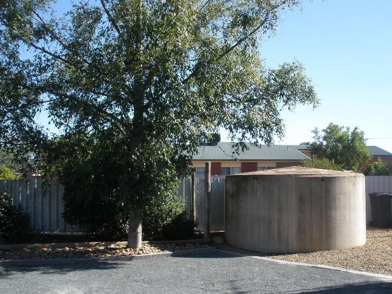 65 Northcote Street, Rochester VIC 3561