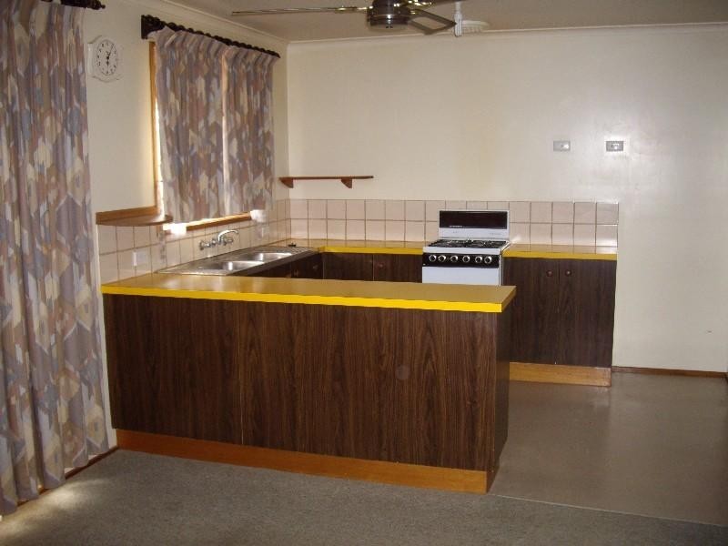 3 Keele Court, Rochester VIC 3561