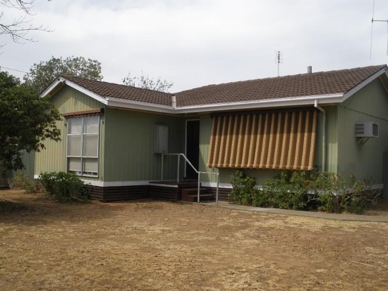 1 Johnson Street, Rochester VIC 3561