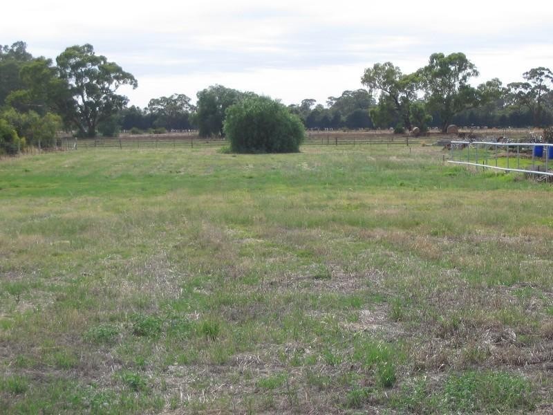 85 Cohen Street, Rochester VIC 3561