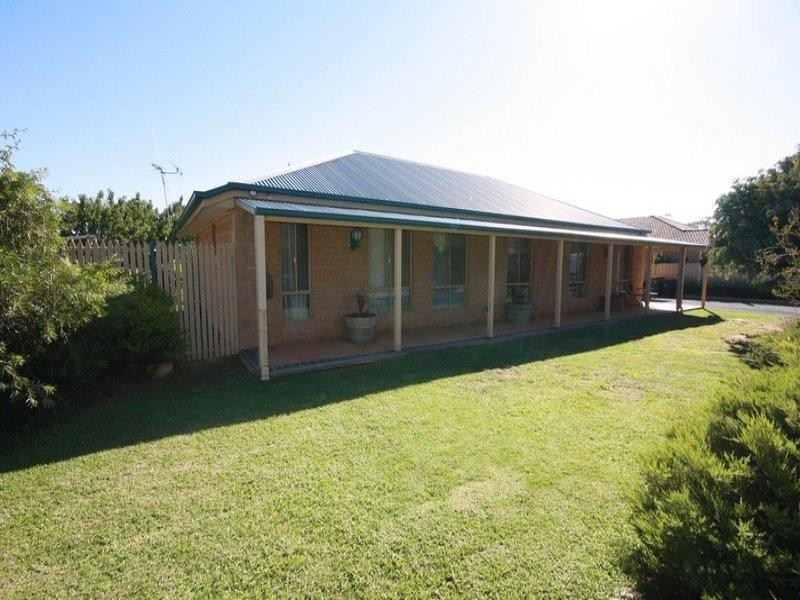 6 Dingee Road, Rochester VIC 3561