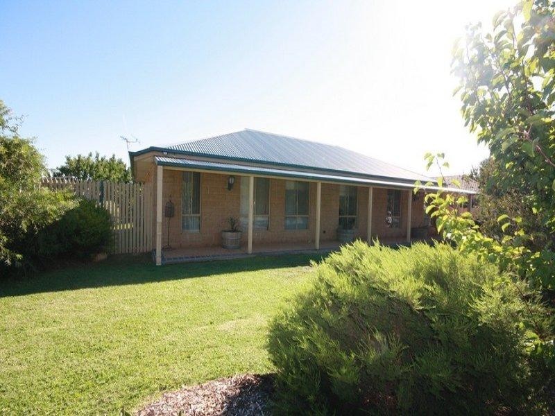 6 Dingee Road, Rochester VIC 3561