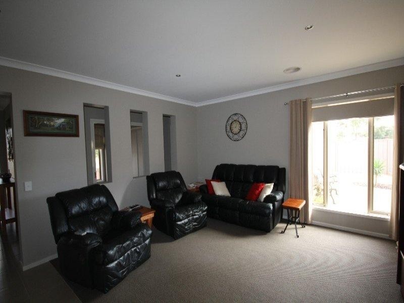 47 Kerford Street, Rochester VIC 3561