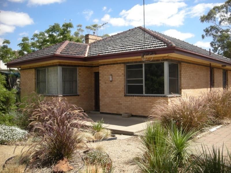 88 Victoria Street, Rochester VIC 3561