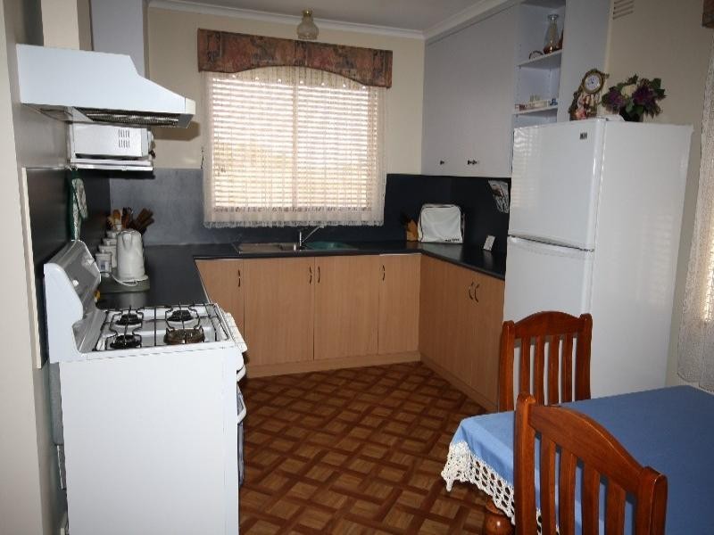 184 Murdochs Road, Fairy Dell VIC 3561