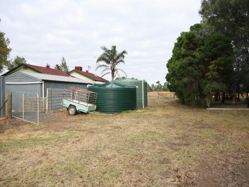 184 Murdochs Road, Fairy Dell VIC 3561