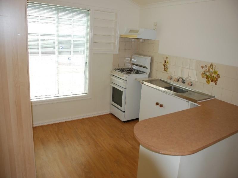 61 Baynes Street, Rochester VIC 3561