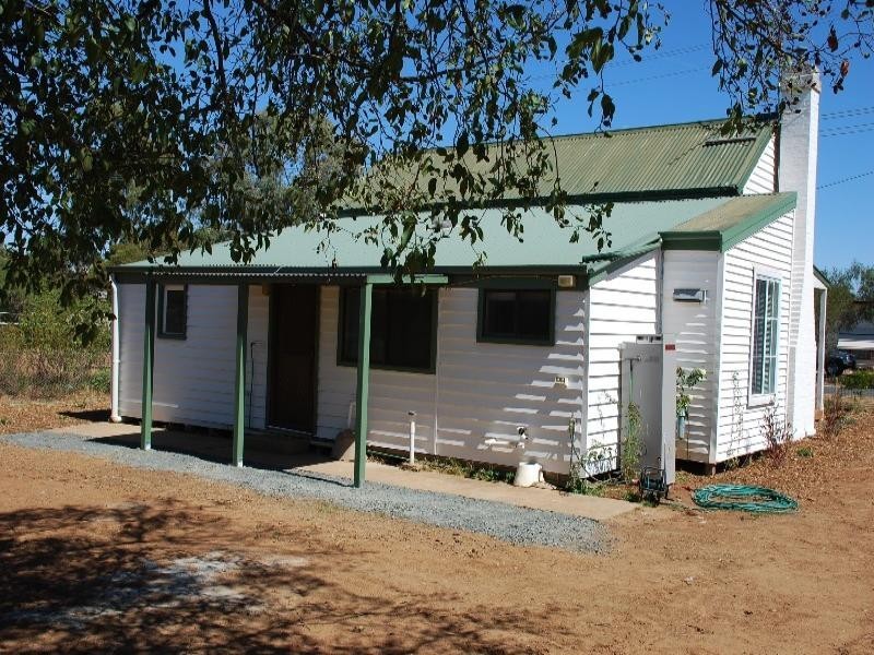 61 Baynes Street, Rochester VIC 3561