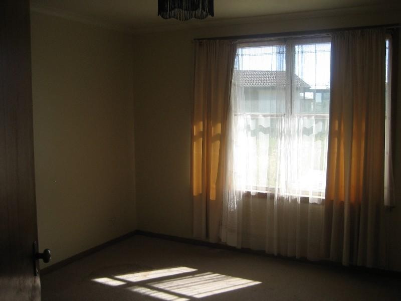 8 Johnson Street, Rochester VIC 3561