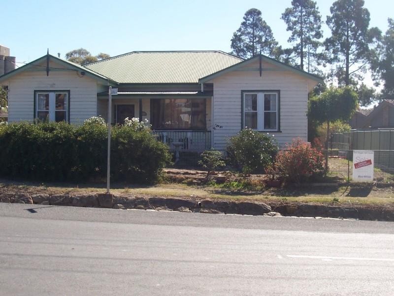 4 Howitt Street, St Arnaud VIC 3478