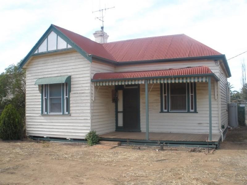 96 Hervey Street, Elmore VIC 3558