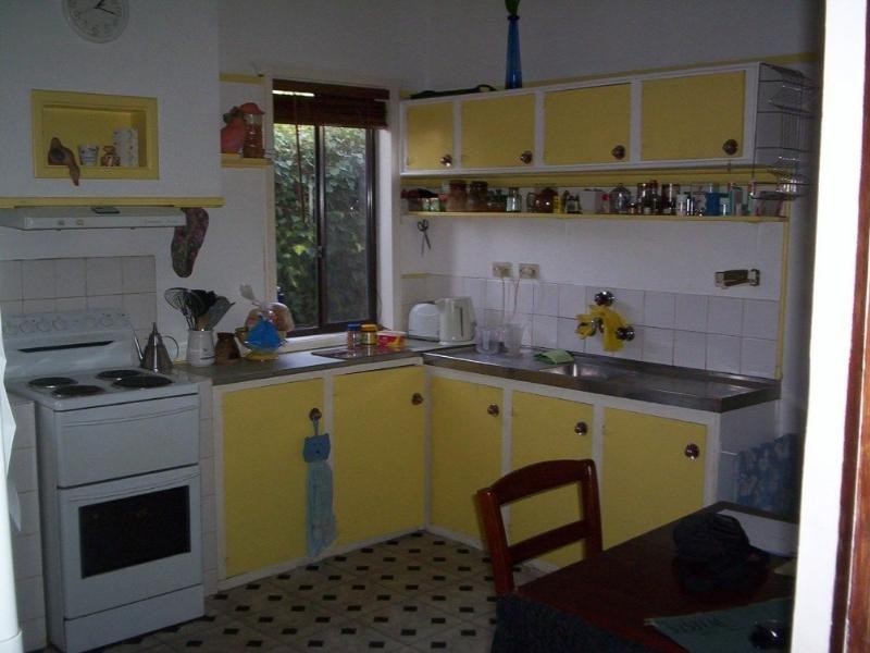 63 Canterbury Street, St Arnaud VIC 3478