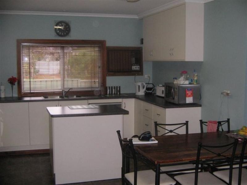 2 Dundas Street, St Arnaud VIC 3478