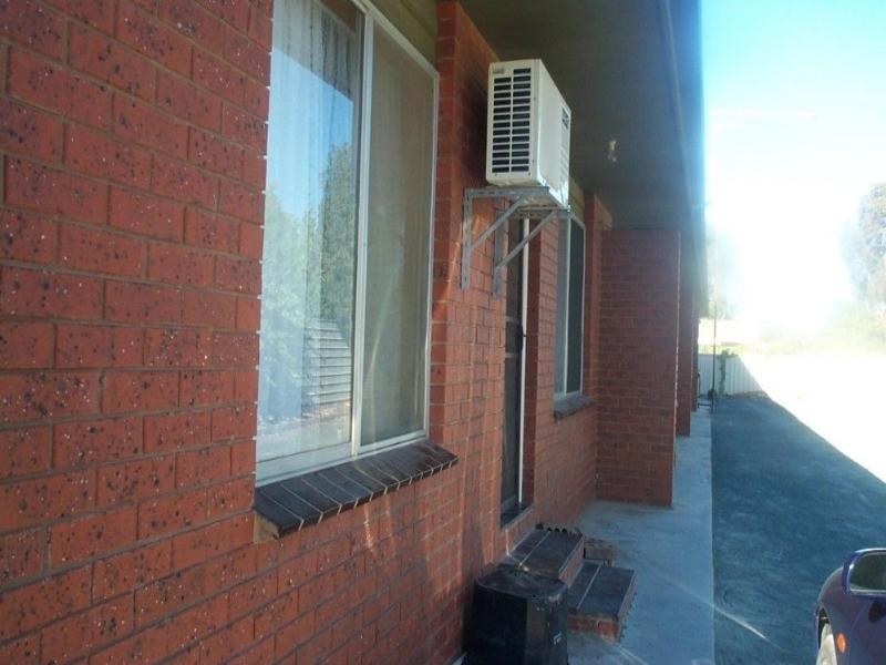 2/83 High Street, Rochester VIC 3561