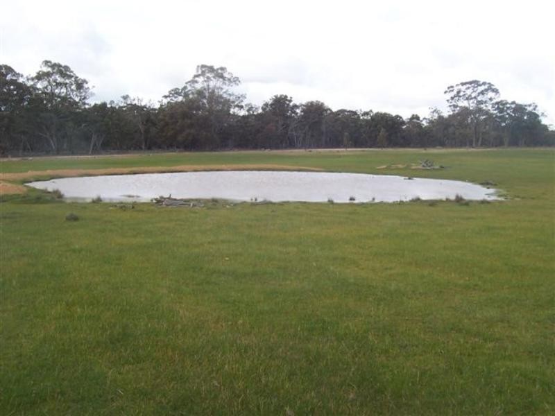 80E Moyreisk North Road, Moyreisk VIC 3467