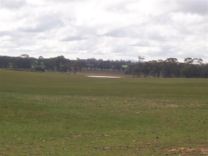 80E Moyreisk North Road, Moyreisk VIC 3467