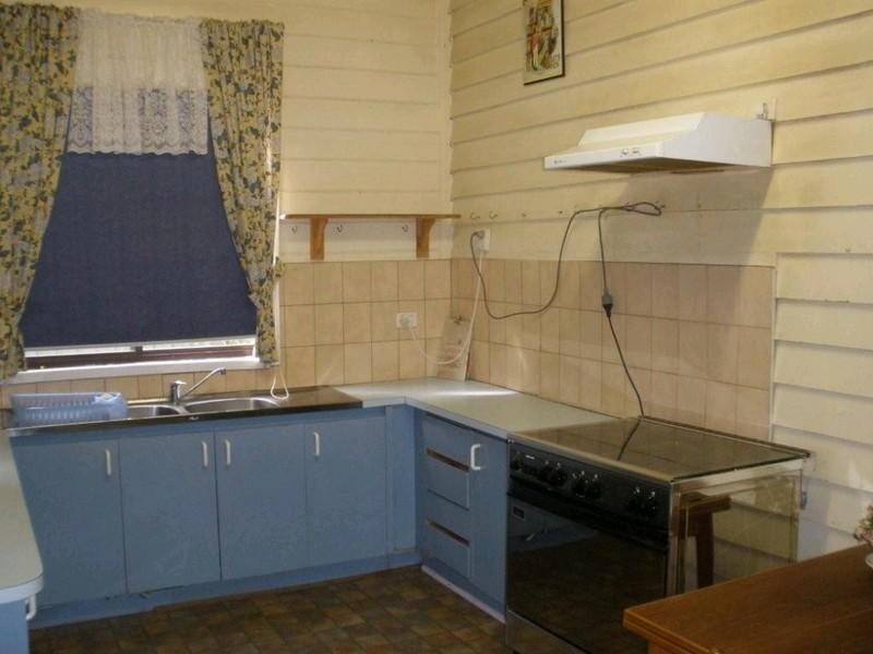 14 Edward Street, Rochester VIC 3561