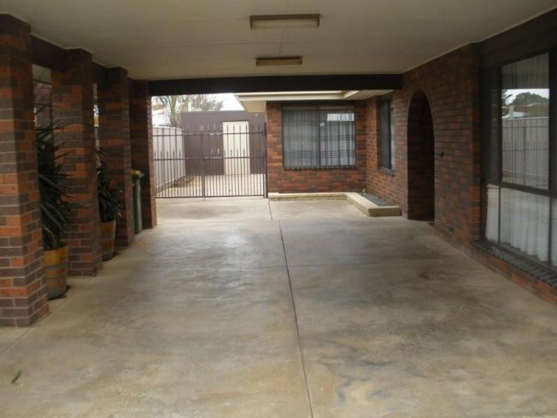 53 Queen Street, Rochester VIC 3561