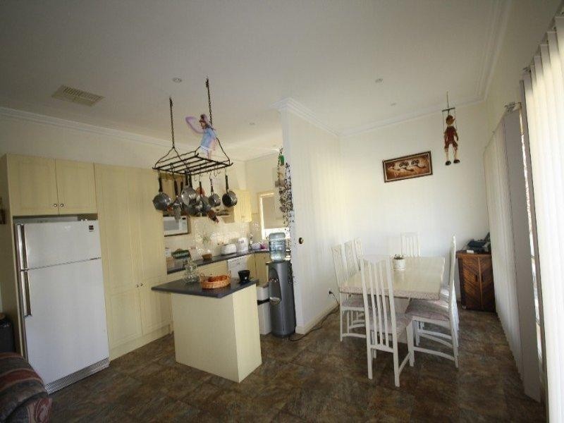 7 Hart Street, Rochester VIC 3561