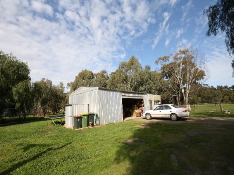133 Baynes Street, Rochester VIC 3561