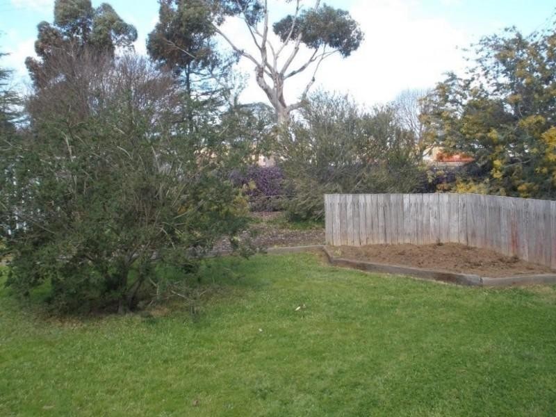 1 Moore Street, Rochester VIC 3561