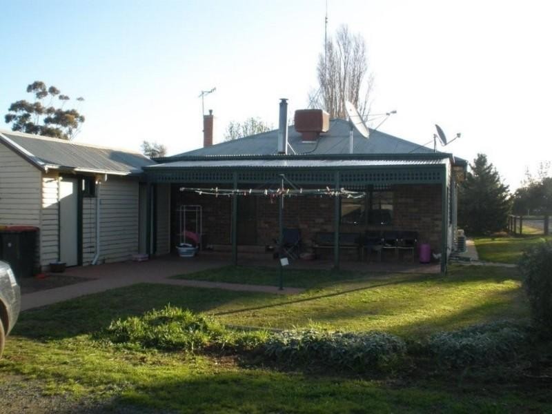 768 Lowe Road, Ballendella VIC 3561