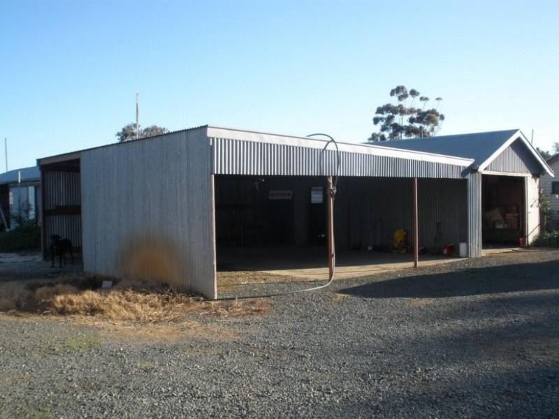 768 Lowe Road, Ballendella VIC 3561