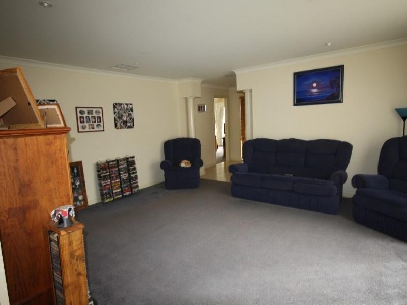 47 Baynes Street, Rochester VIC 3561