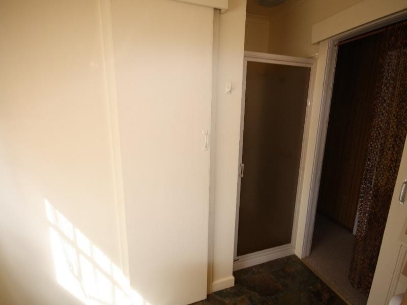 10 Mackay Street, Rochester VIC 3561